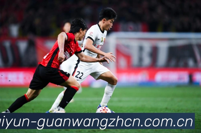 尼克斯风波再升温史密斯直言与哈特背后关系深厚成长观察:最新赛事动态与深度分析 尼克斯风波再升温史密斯直言与哈特背后关系深厚成长观察:最新赛事动态与深度分析